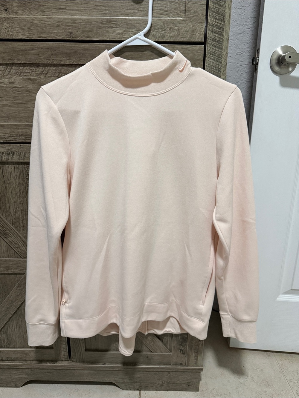 Nike Dri-FIT Loose Fit Top in Pale Pink